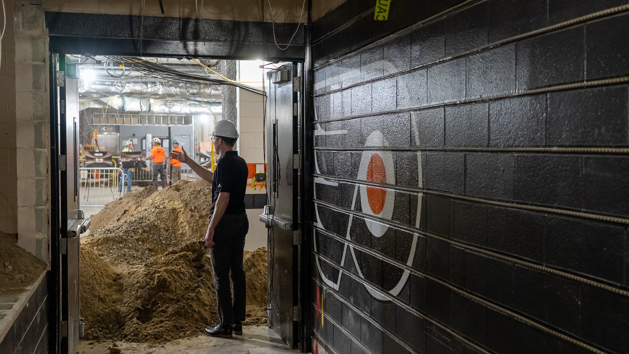 Wells Fargo Center introduces $25 standing room tickets to Flyers games